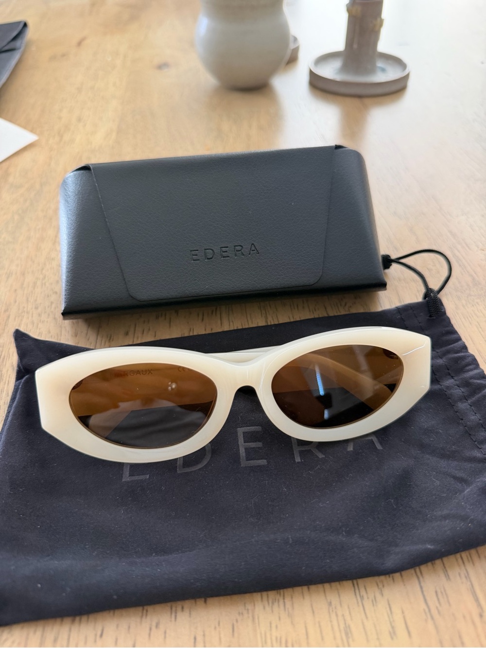 Womens EDERA sunglasses Margaux in Creamy Acetate